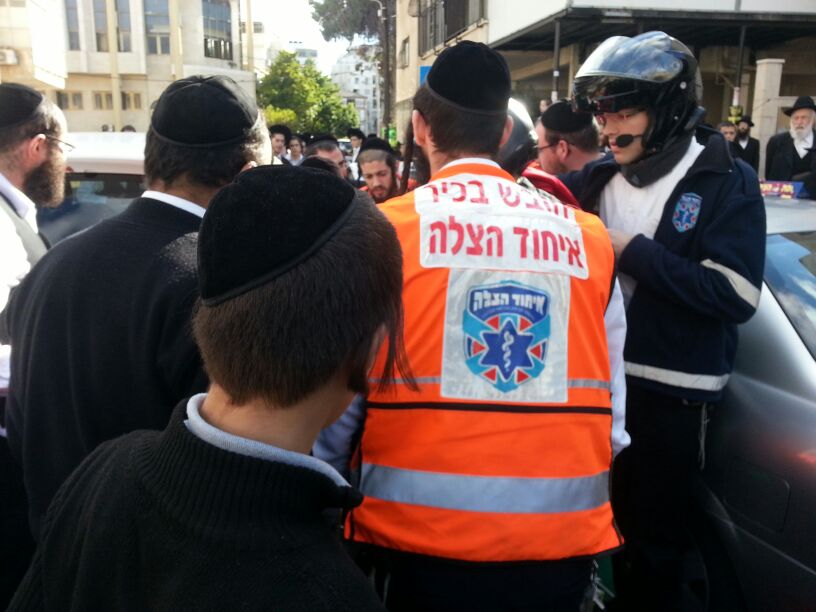 בני ברק: בן 5 נלכד מתחת לרכב ונפצע בינוני