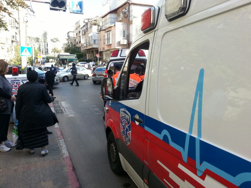 בני ברק: בן 5 נלכד מתחת לרכב ונפצע בינוני