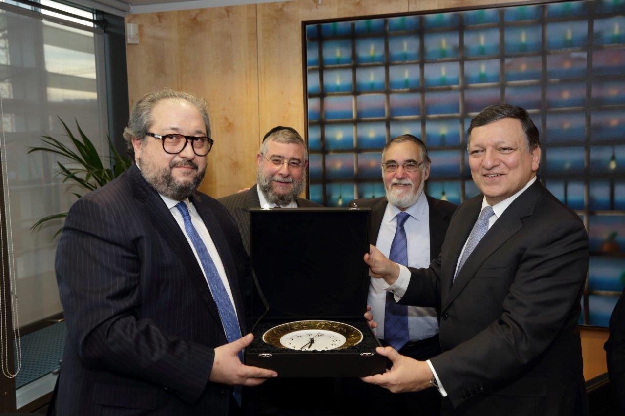 נשיא הנציבות האירופית: "מתנגדים לכל פגיעה בחופש הדת"