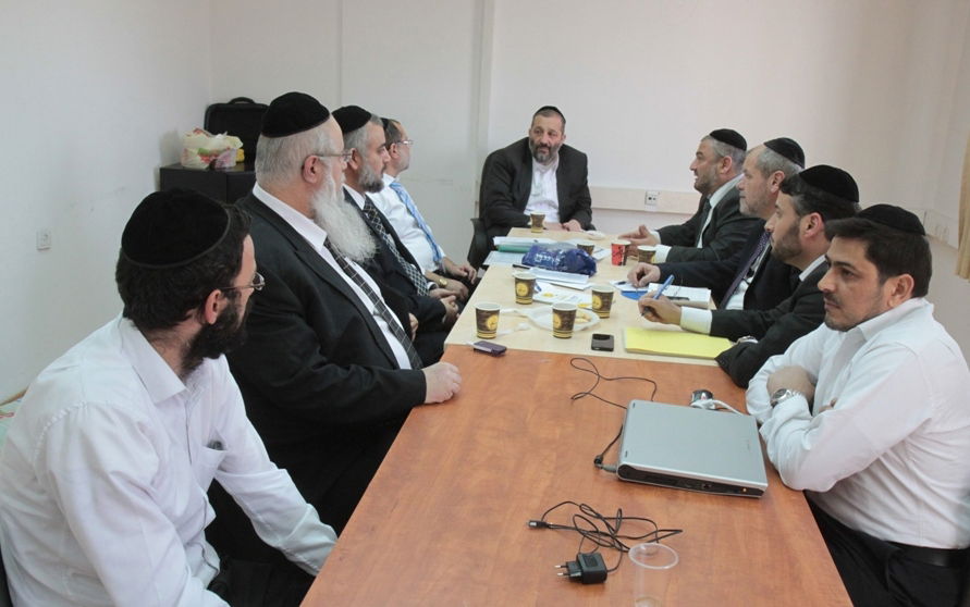 בית שמש: משה אבוטבול חנך את מטה הבחירות