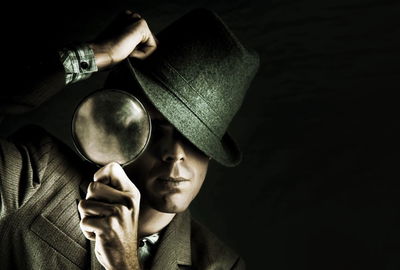 סוכן חשאי, אילוסטרציה