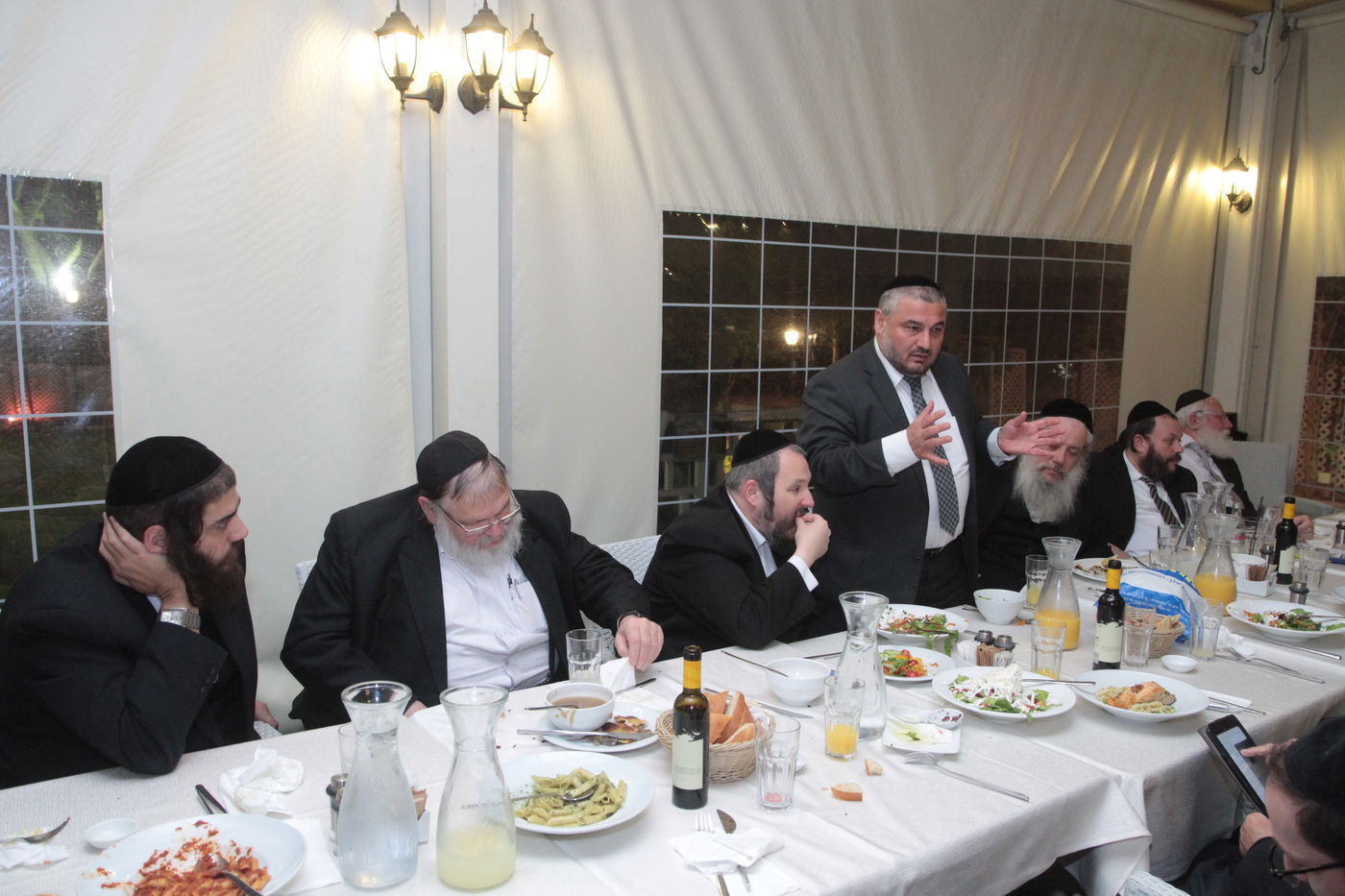 בית שמש: ראשי רשויות התגייסו למען משה אבוטבול