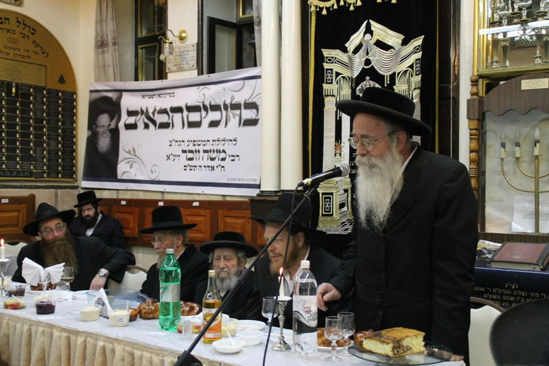 צפו בגלריה: יארצייט למשפיע הרב משה וובר