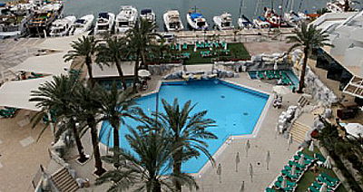 הפיצוי לשומרי הכשרות: מסעדה לא כשרה