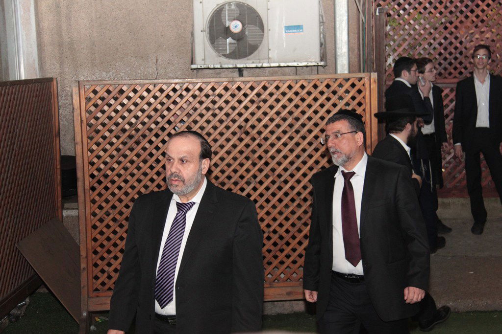 כינוס המועצות ההיסטורי: גלרית ענק