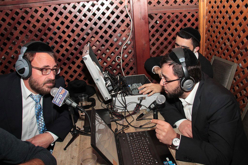 כינוס המועצות ההיסטורי: גלרית ענק