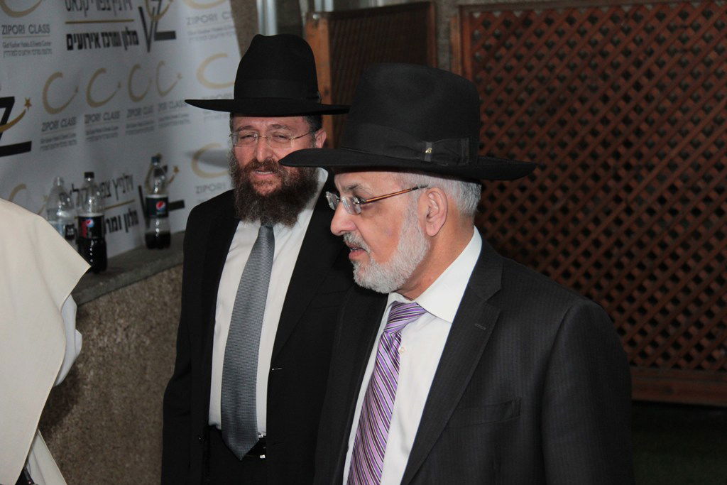 כינוס המועצות ההיסטורי: גלרית ענק