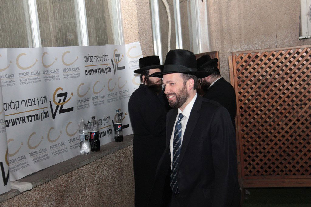 כינוס המועצות ההיסטורי: גלרית ענק