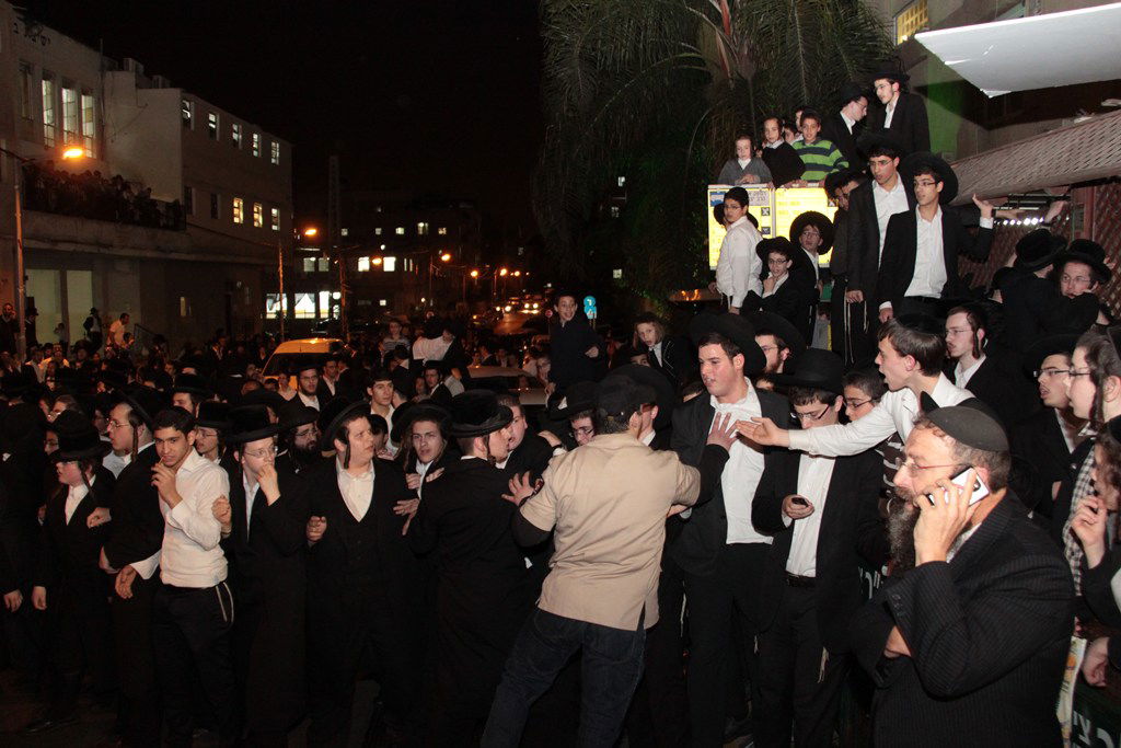 כינוס המועצות ההיסטורי: גלרית ענק