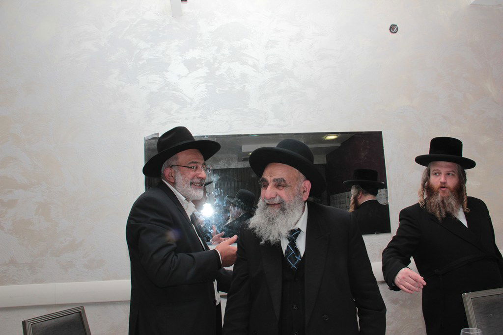 כינוס המועצות ההיסטורי: גלרית ענק