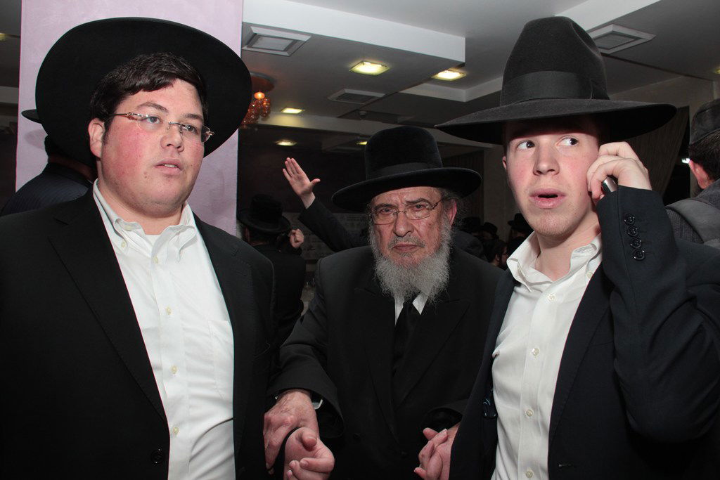 כינוס המועצות ההיסטורי: גלרית ענק