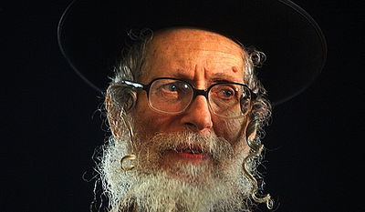 מקורבי הרב אליעזר ברלנד: המשטרה עושה את עבודתה נאמנה