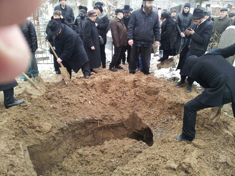 תיעוד: הלווית הבחור גדליה גרינזייד ז"ל בוויניציא