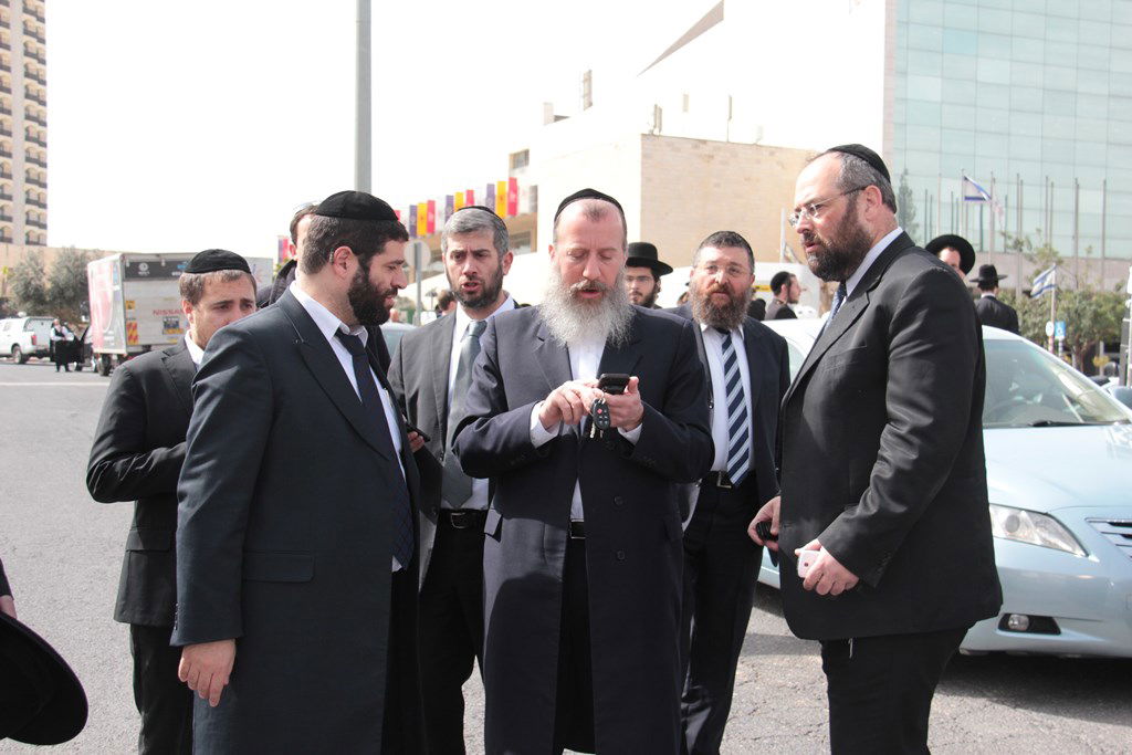 רחובות ירושלים מוכנים למיליון • גלריה