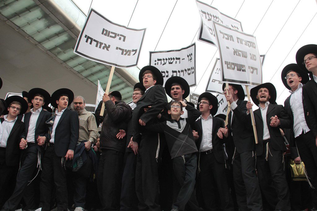 מאות אלפים בירושלים: כן לעולם התורה, לא לצבא • תיעוד ענק