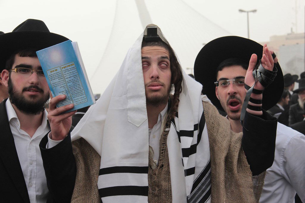 מאות אלפים בירושלים: כן לעולם התורה, לא לצבא • תיעוד ענק