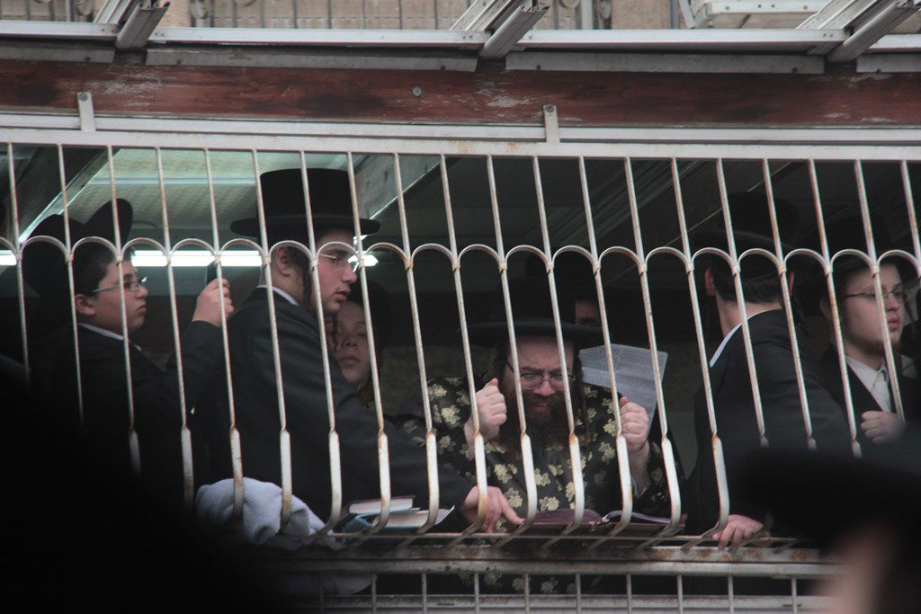 מאות אלפים בירושלים: כן לעולם התורה, לא לצבא • תיעוד ענק