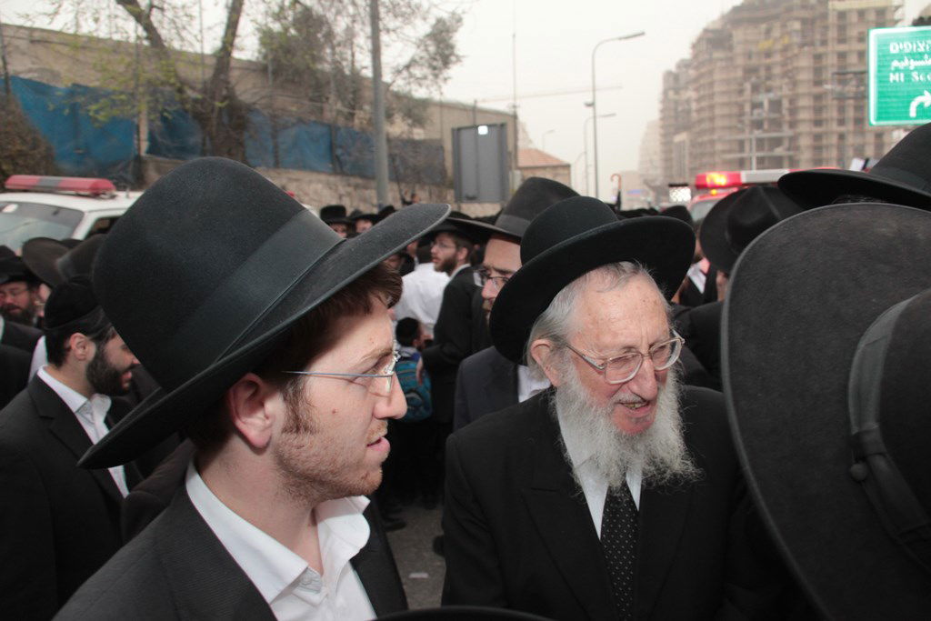 מאות אלפים בירושלים: כן לעולם התורה, לא לצבא • תיעוד ענק