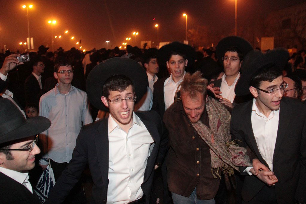 מאות אלפים בירושלים: כן לעולם התורה, לא לצבא • תיעוד ענק