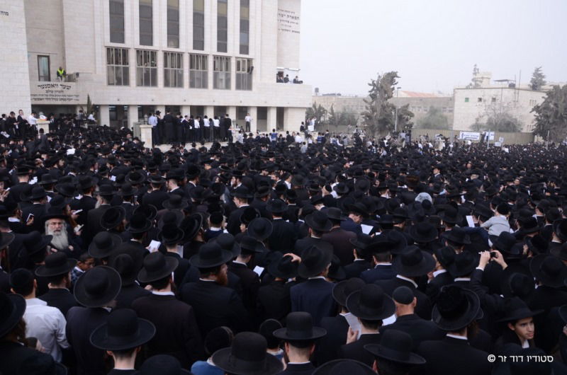 60 ריבוא זעקו: "לא נתגייס לצבא בשום פנים ואופן" • סיקור