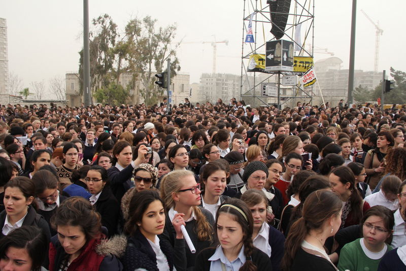 "ה' הוא האלוקים", התאחדו מאות האלפים בזעקה • תיעוד נדיר