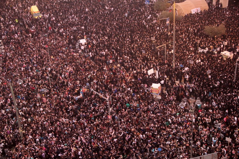 "ה' הוא האלוקים", התאחדו מאות האלפים בזעקה • תיעוד נדיר