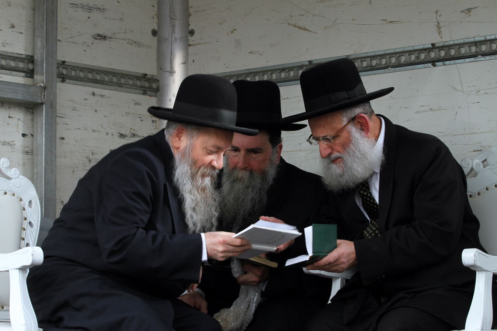 גלריה: בימת "עצרת המיליון"