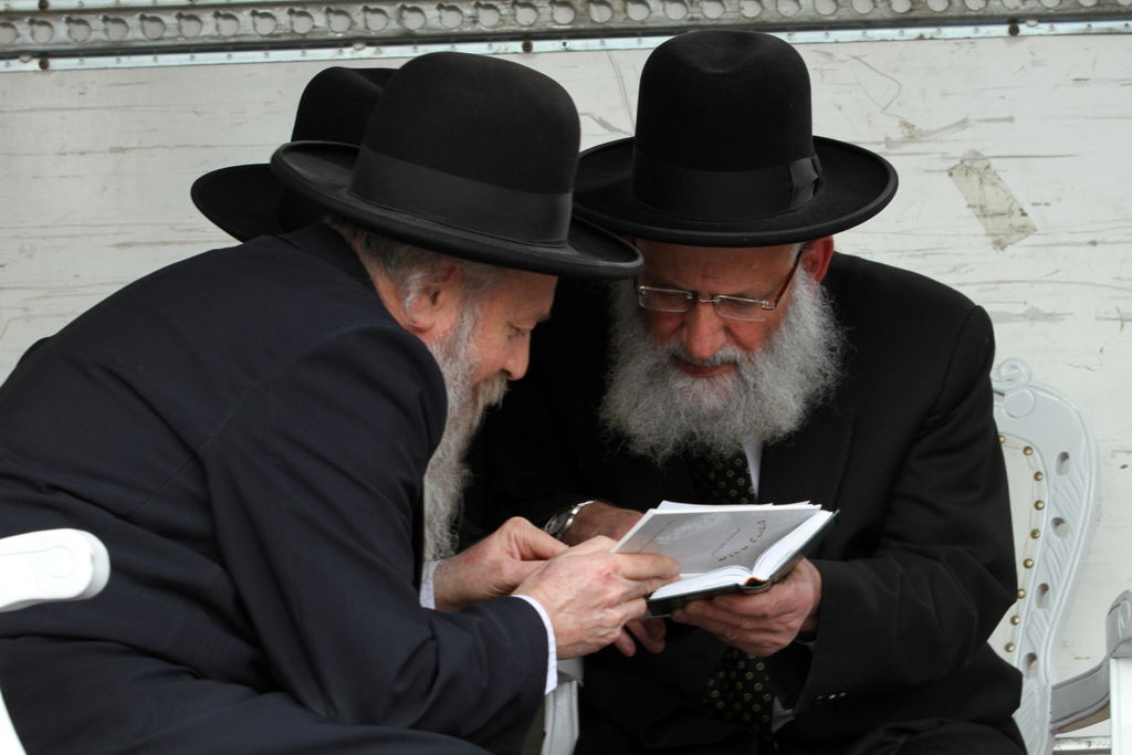 גלריה: בימת "עצרת המיליון"