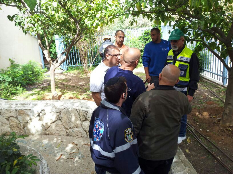 פתח תקווה: חשש להרעלה בבית ספר; 14 נפגעו ופונו