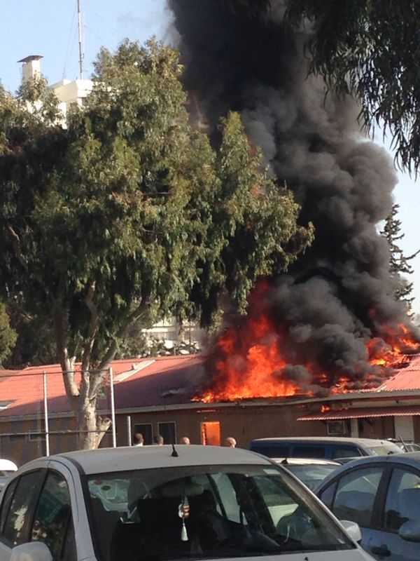 אש בקריה בתל אביב: שריפה פרצה בחדר האוכל