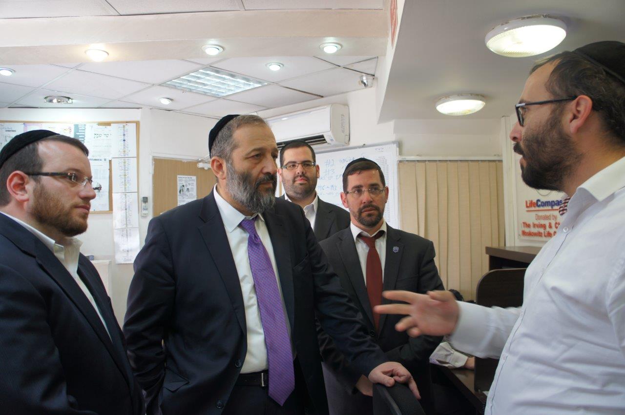 דרעי: "ממשלת ישראל מחוייבת להכיר רשמית באיחוד הצלה"