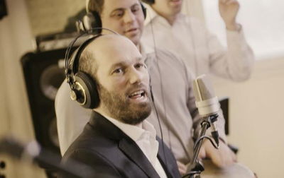 קליפ מרגש: האחים רזאל והילדים המיוחדים שרים "עבדו את ה' בשמחה"