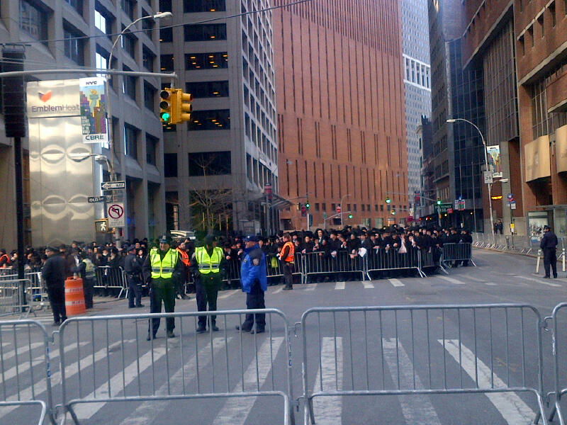 150 אלף חרדים הפגינו במנהטן נגד רדיפת עולם התורה בישראל