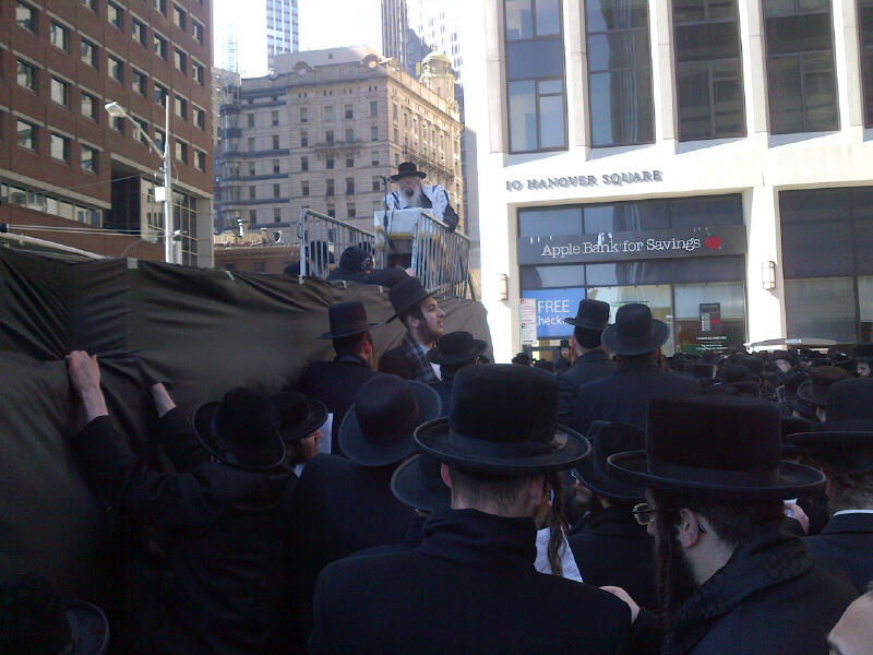 150 אלף חרדים הפגינו במנהטן נגד רדיפת עולם התורה בישראל