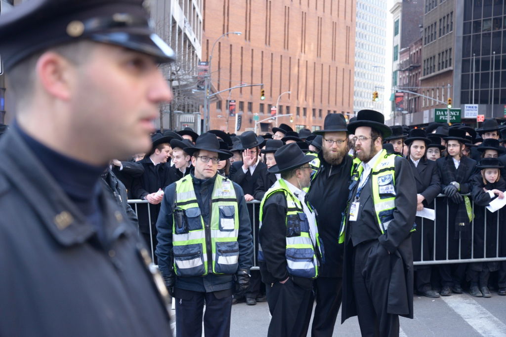 תיעוד ענק ﻿• מעמד קידוש השם גם בארצות הברית