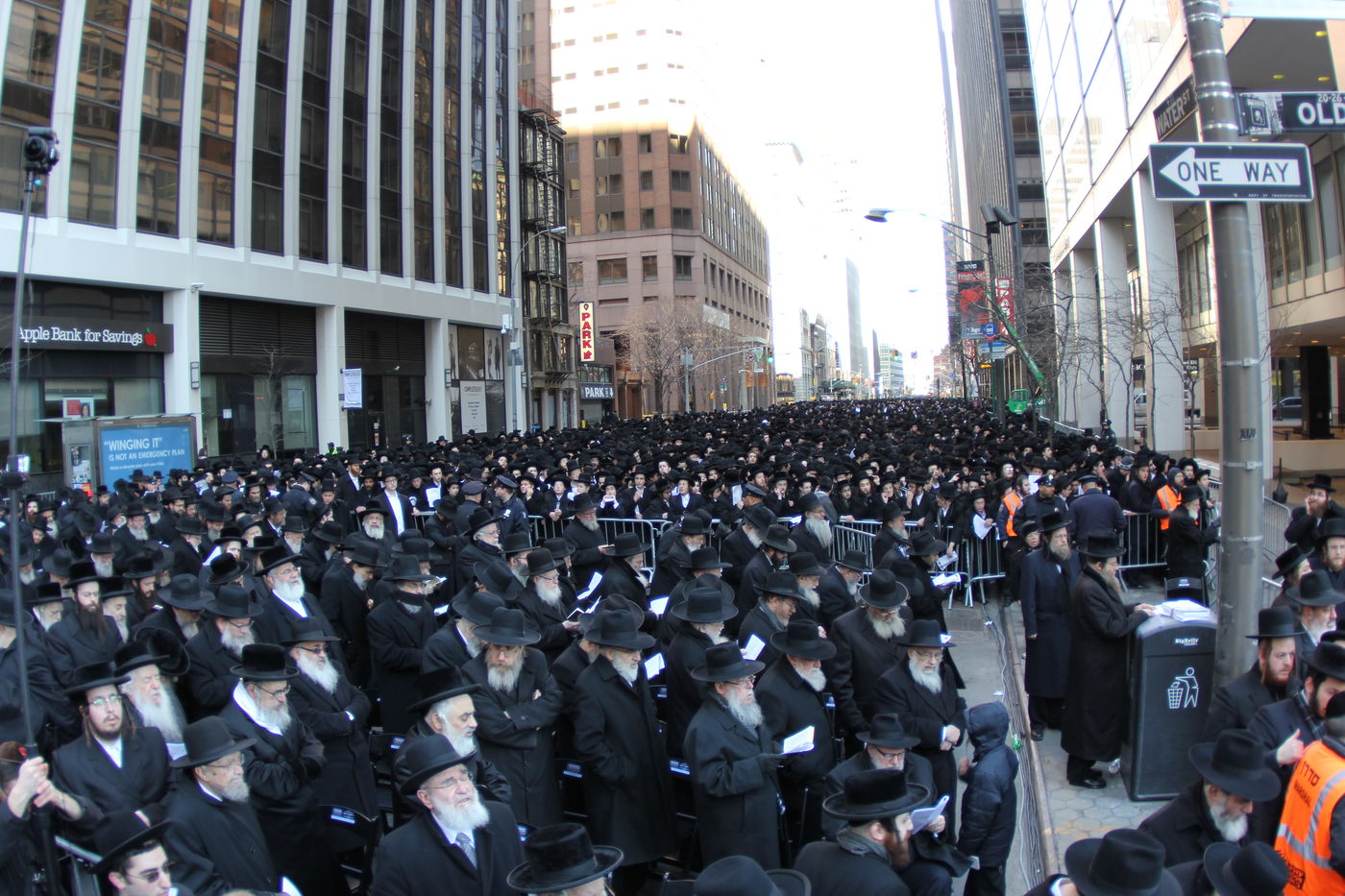 תיעוד ענק ﻿• מעמד קידוש השם גם בארצות הברית