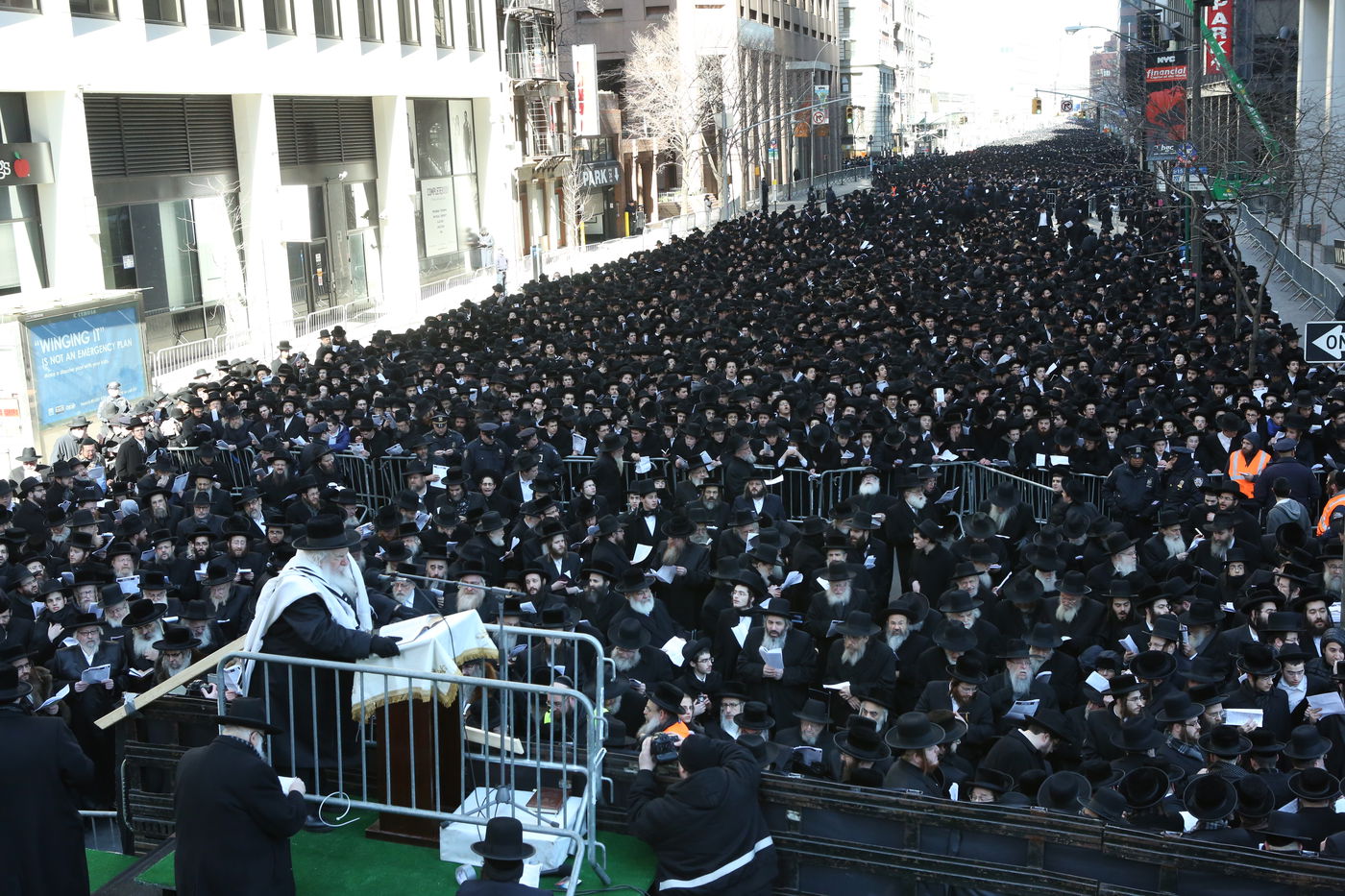 תיעוד ענק ﻿• מעמד קידוש השם גם בארצות הברית