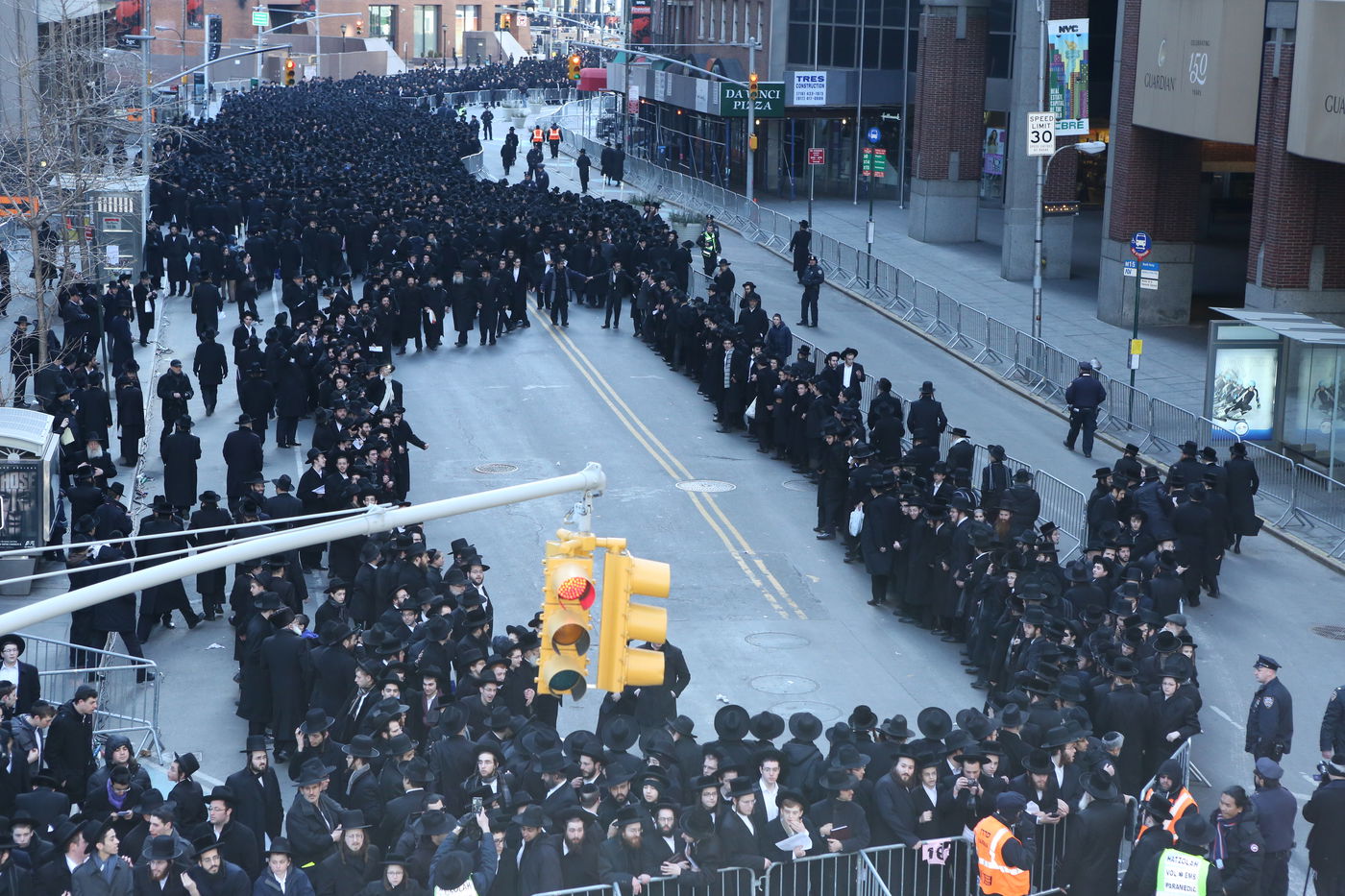 תיעוד ענק ﻿• מעמד קידוש השם גם בארצות הברית