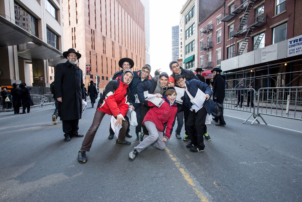 תיעוד ענק ﻿• מעמד קידוש השם גם בארצות הברית