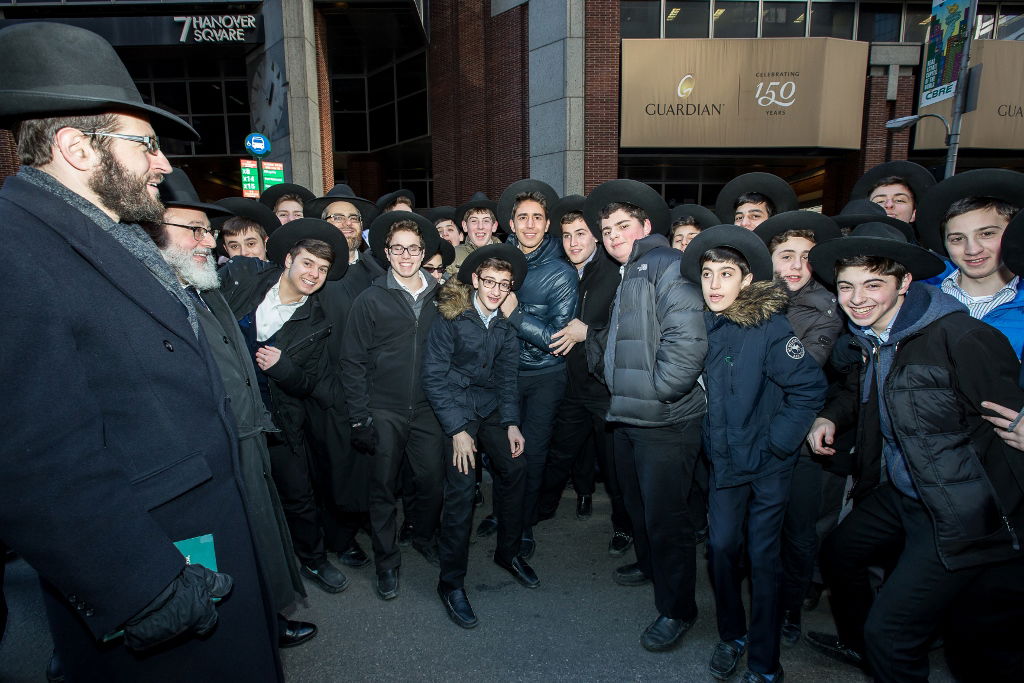 תיעוד ענק ﻿• מעמד קידוש השם גם בארצות הברית