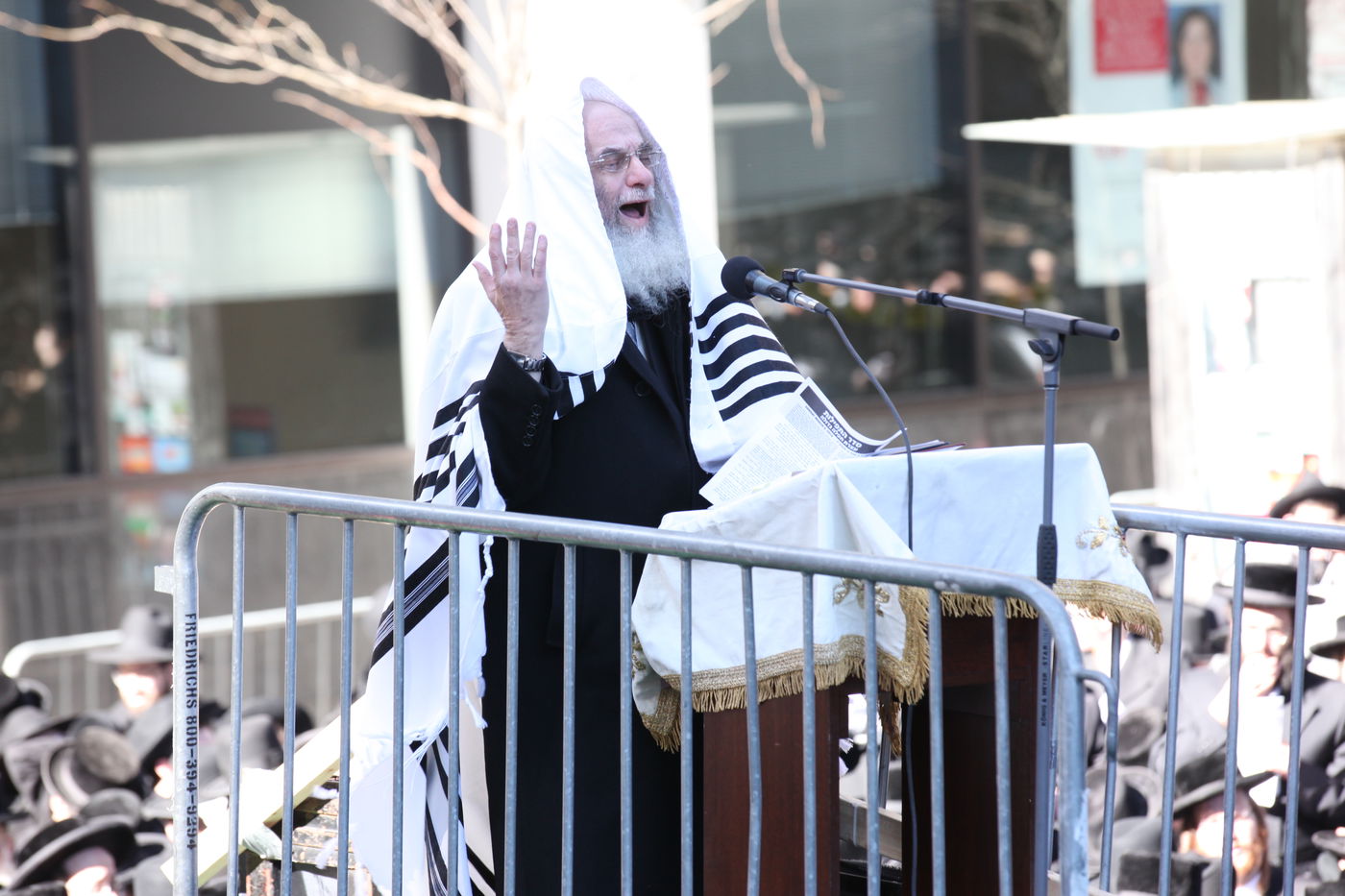 תיעוד ענק ﻿• מעמד קידוש השם גם בארצות הברית
