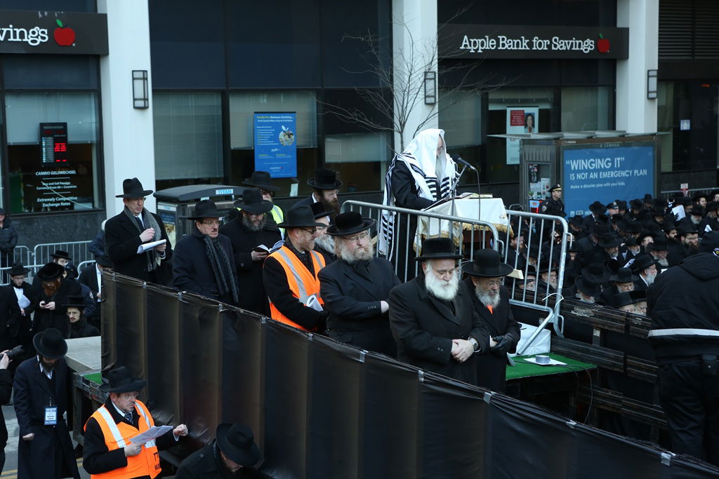 תיעוד ענק ﻿• מעמד קידוש השם גם בארצות הברית