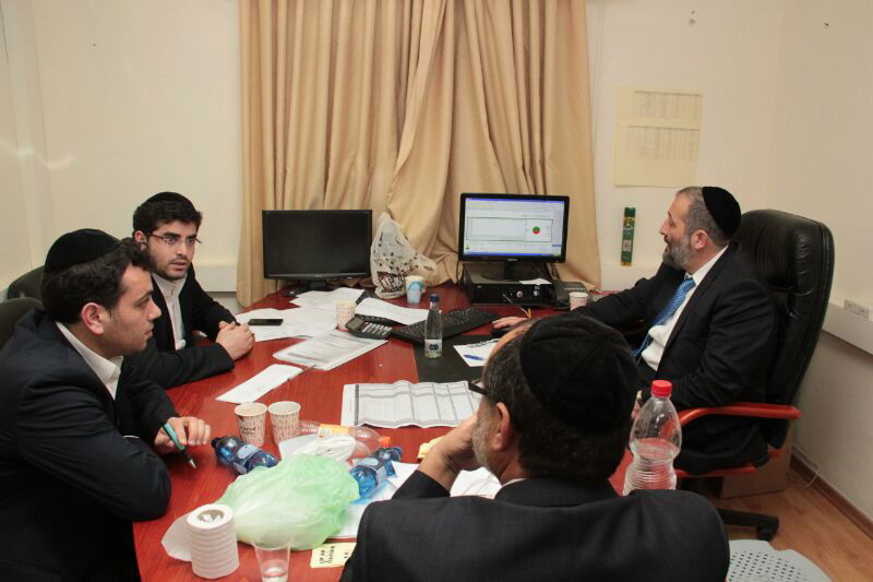 מתח שיא במגזר החרדי: הנתונים בבית שמש לטובת החילונים