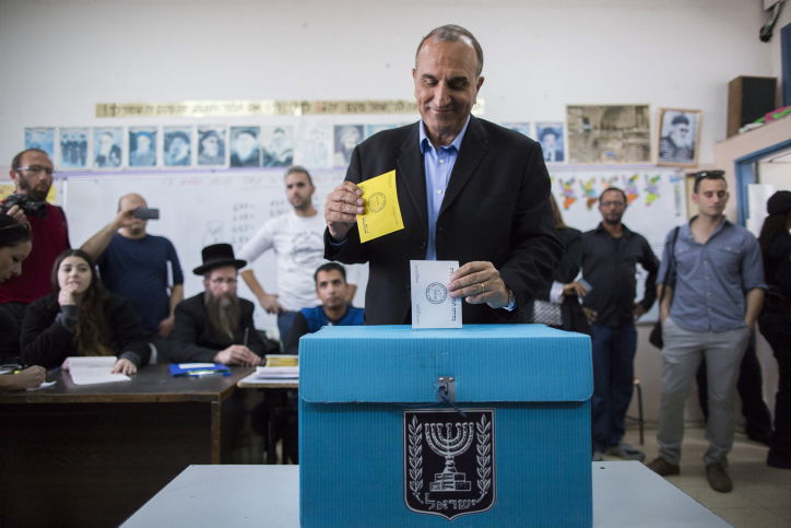 בית שמש:  תמונת מצב בעיר שסועה