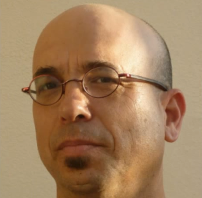 מפעיל הבלוג, חנן כהן