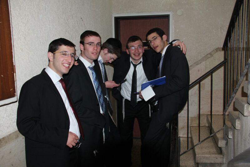 חגיגות פורים בבני ברק תשע"ד • צפו בגלריית תמונות