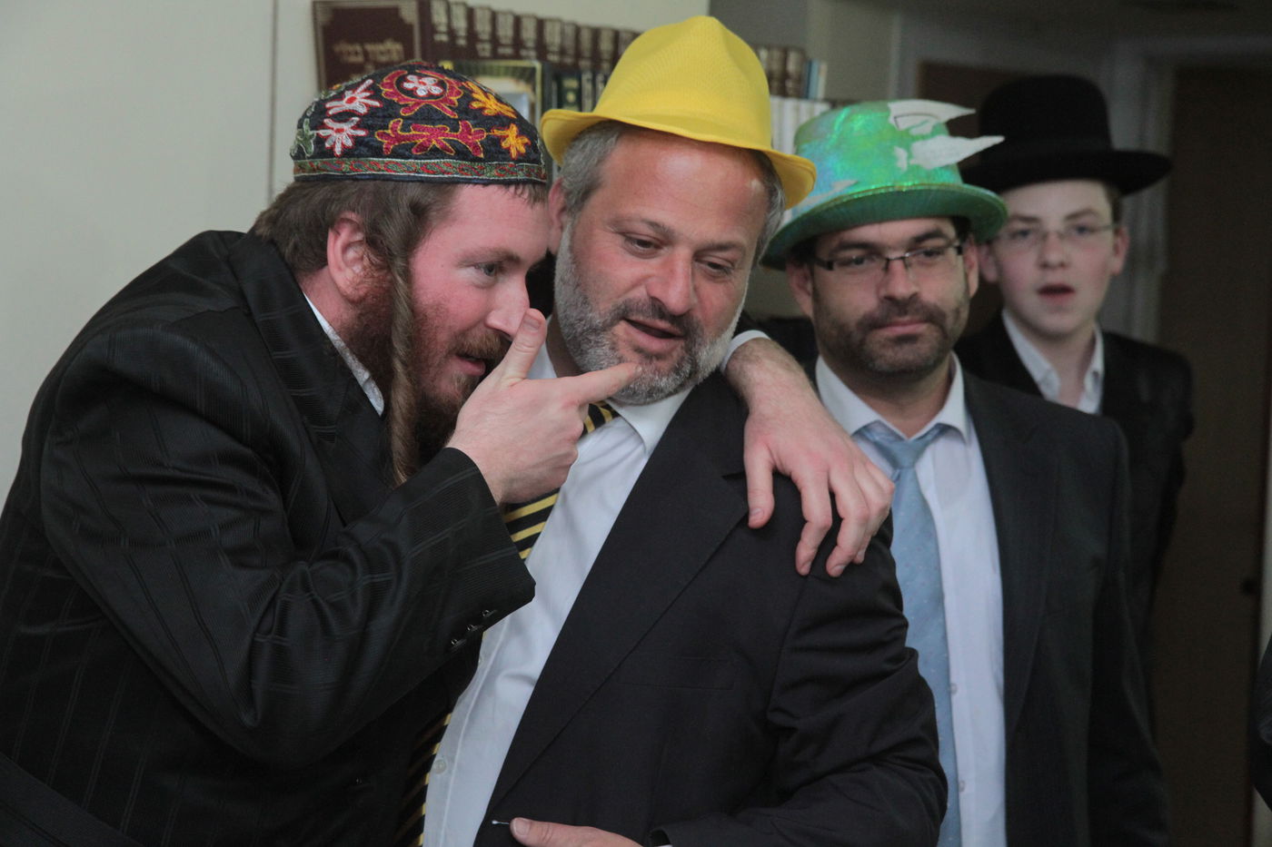 צפו בתיעוד מיוחד: בית שמש חוגגת פורים