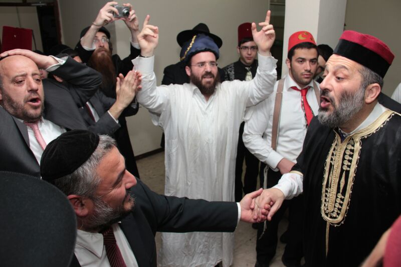 תמונות:  יו"ר ש"ס אריה דרעי חוגג את פורים