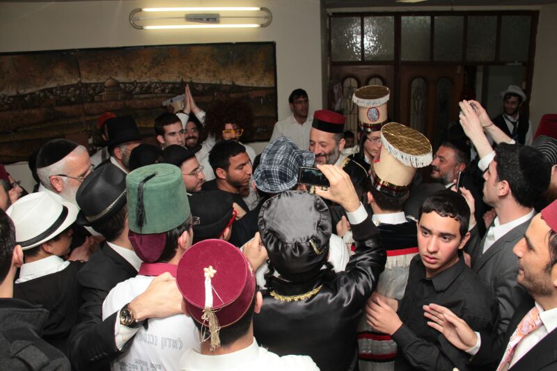 תמונות:  יו"ר ש"ס אריה דרעי חוגג את פורים