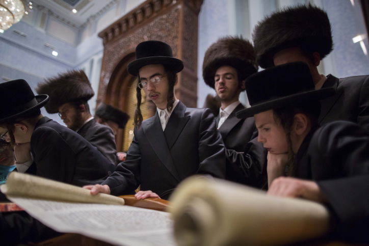 וְאֵת יוֹם-חֲמִשָּׁה עָשָׂר בּוֹ • כך נראה שושן פורים בירושלים